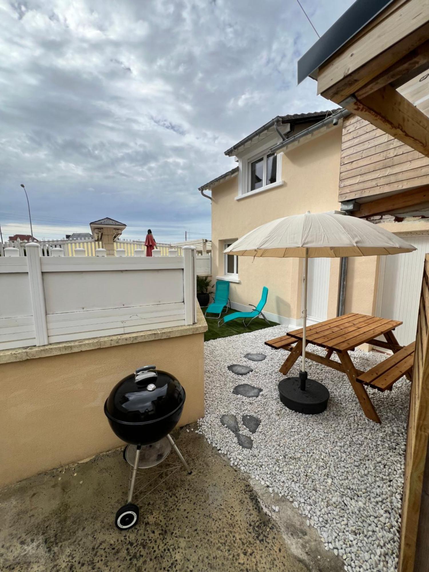 Maison De La Marine Dives-sur-Mer Ngoại thất bức ảnh